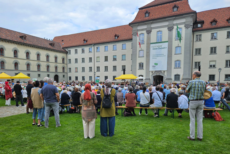 Frieden: 20 Jahre St. Galler Erklärung Frieden: 20 Jahre St. Galler Erklärung