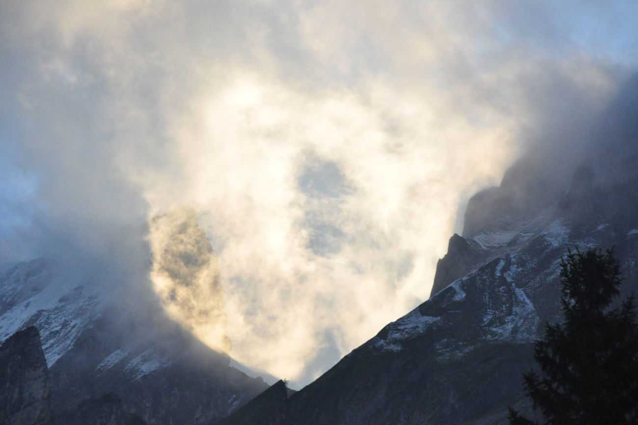 Im Licht des Himmels wird die Schöpfung transparent. Foto: Markus Grieder